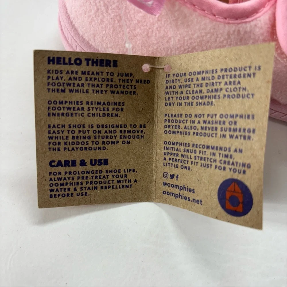 Girls Koko Slippers, Oomphies, Pink